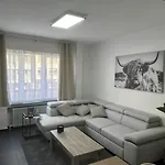 Justine Apartment *
